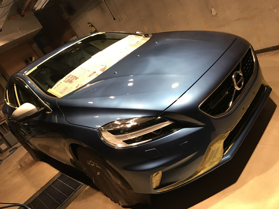 ボルボ・V４０ご入庫いただきました！