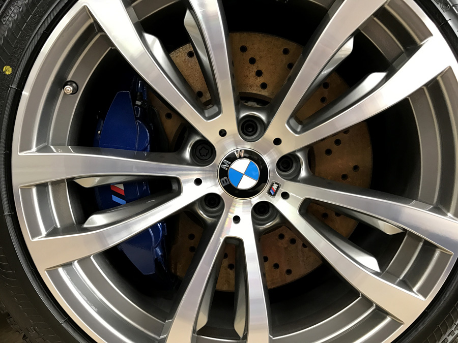 BMW・X6Mのガラスコーティング完成いたしました！