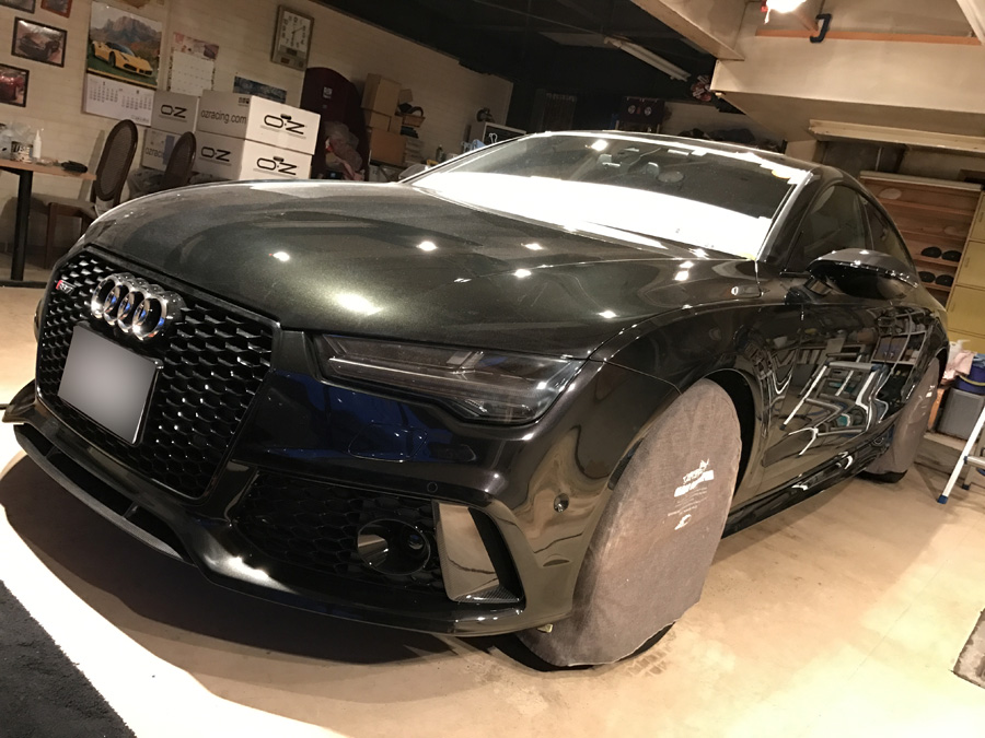 アウディ・RS7ご入庫いただきました！